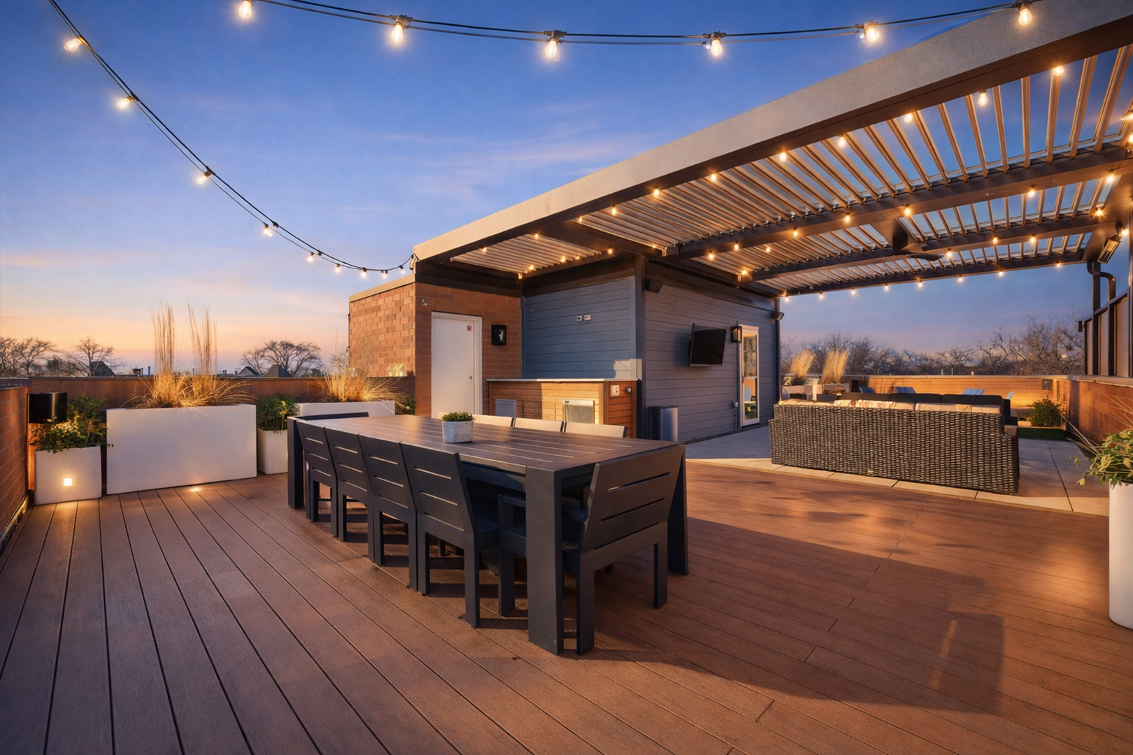 1042 W Altgeld Street 3