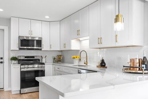 Tiny photo for 1N335 Purnell Street, Carol Stream, IL 60188 (MLS # 12616648)