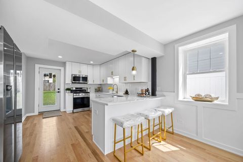 Tiny photo for 1N335 Purnell Street, Carol Stream, IL 60188 (MLS # 12616648)