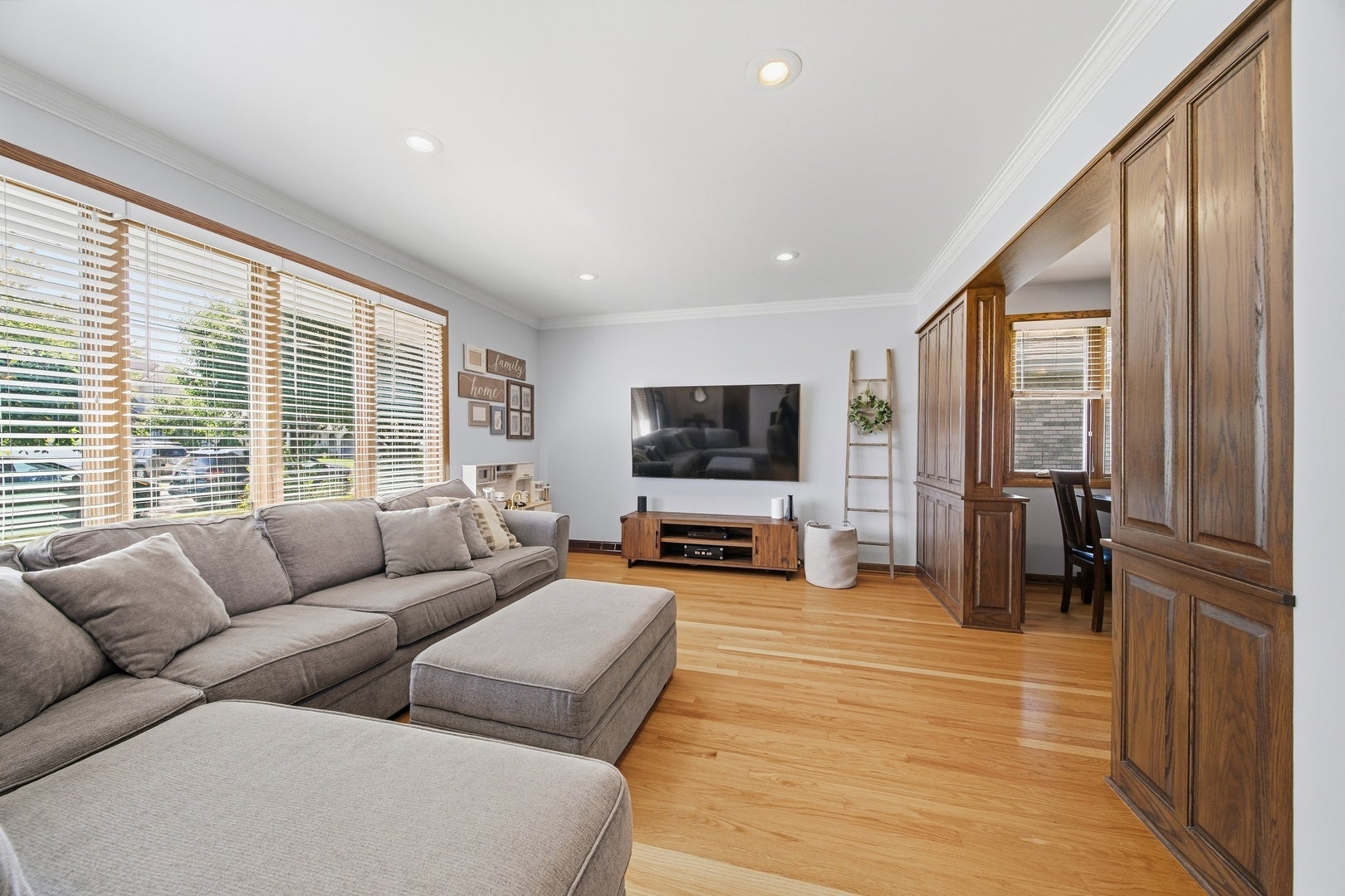 6740 W 92nd Street