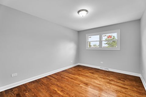Tiny photo for 5047 Forster Avenue, Schiller Park, IL 60176 (MLS # 12457323)
