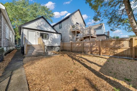 Tiny photo for 7527 S Ellis Avenue, Chicago, IL 60619 (MLS # 12477284)