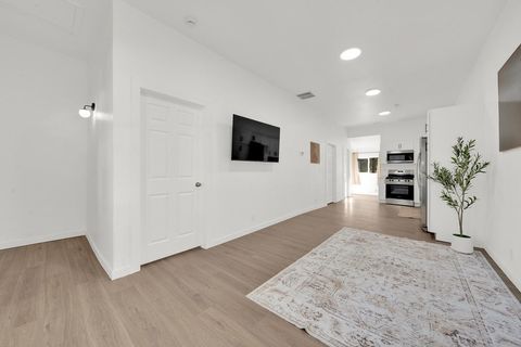 Tiny photo for 7527 S Ellis Avenue, Chicago, IL 60619 (MLS # 12477284)