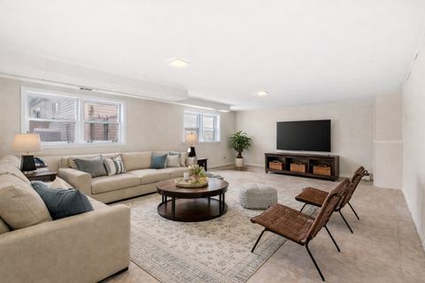 Tiny photo for 4408 Williams Place, Oak Lawn, IL 60453 (MLS # 12552382)