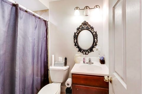 Tiny photo for 6400 N RIDGE Boulevard #402, Chicago, IL 60626 (MLS # 12364624)