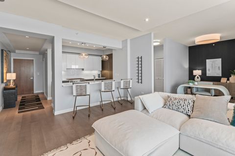 Tiny photo for 1201 S Prairie Avenue #4702, Chicago, IL 60605 (MLS # 12508113)