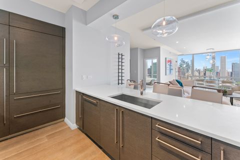 Tiny photo for 1201 S Prairie Avenue #4702, Chicago, IL 60605 (MLS # 12508113)