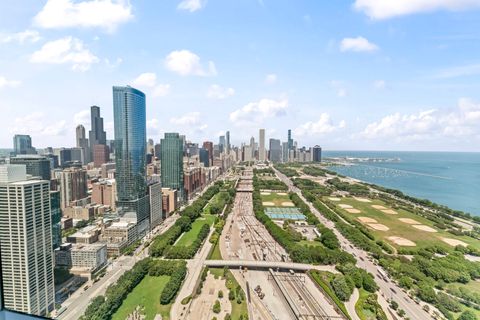 Tiny photo for 1201 S Prairie Avenue #4702, Chicago, IL 60605 (MLS # 12508113)