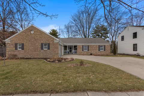 Photo of 1310 Broadmoor Drive, Champaign, IL 61821 (MLS # 12545277)