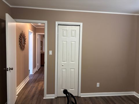 Tiny photo for 400 E Knox Street, Morrison, IL 61270 (MLS # 12568002)