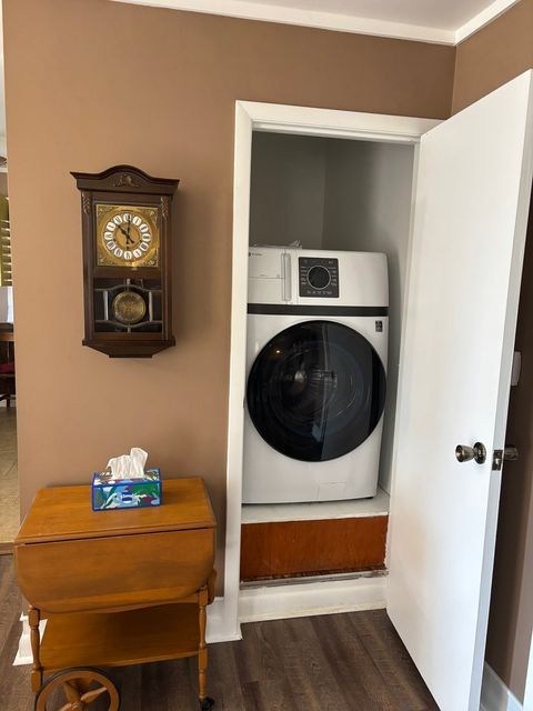 Tiny photo for 400 E Knox Street, Morrison, IL 61270 (MLS # 12568002)