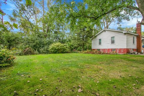 Tiny photo for 13134 Sacramento Avenue, Blue Island, IL 60406 (MLS # 12491317)