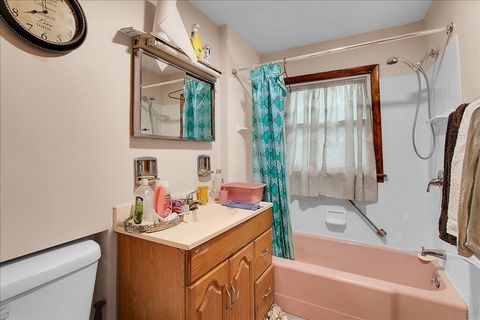 Tiny photo for 13134 Sacramento Avenue, Blue Island, IL 60406 (MLS # 12491317)