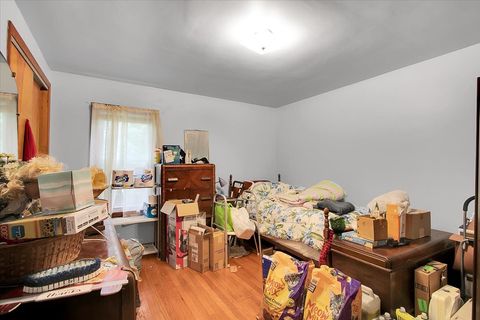 Tiny photo for 13134 Sacramento Avenue, Blue Island, IL 60406 (MLS # 12491317)