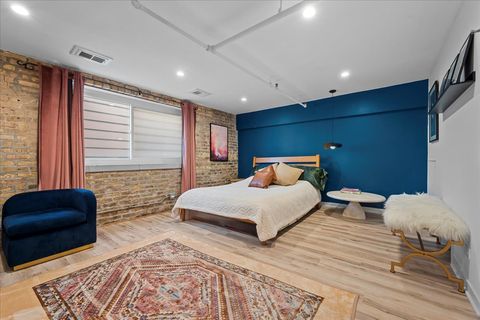 Tiny photo for 601 Linden Place #119, Evanston, IL 60202 (MLS # 12538383)