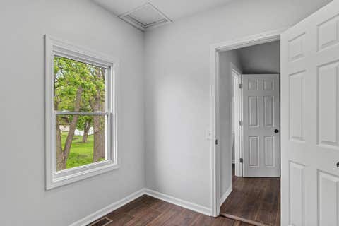 Tiny photo for 102 8th Avenue, Mendota, IL 61342 (MLS # 12647303)
