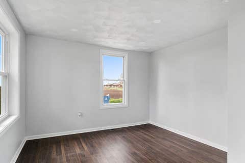 Tiny photo for 102 8th Avenue, Mendota, IL 61342 (MLS # 12647303)