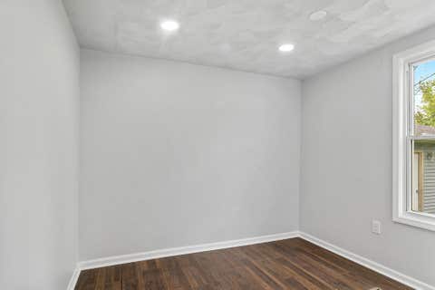 Tiny photo for 102 8th Avenue, Mendota, IL 61342 (MLS # 12647303)