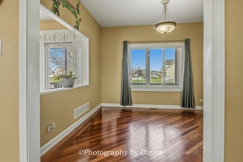 Tiny photo for 996 Meadow Path, Manteno, IL 60950 (MLS # 12593407)