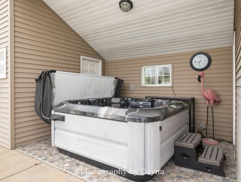 Tiny photo for 996 Meadow Path, Manteno, IL 60950 (MLS # 12593407)