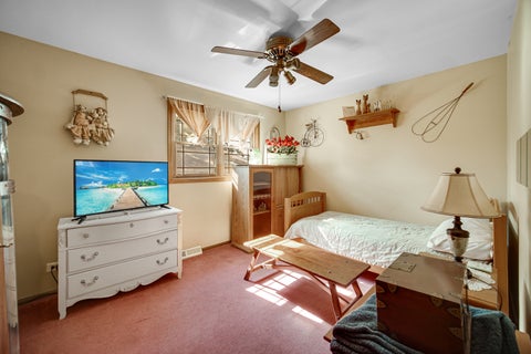 Tiny photo for 10013 W Lyndale Avenue, Melrose Park, IL 60164 (MLS # 12711551)