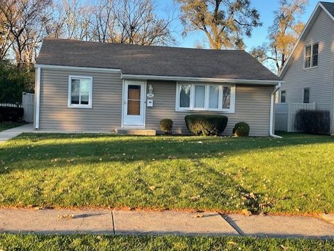 326 W Adams Street Villa Park IL 60181