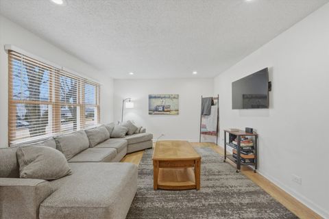 Tiny photo for 9307 ETHYL Lane, Tinley Park, IL 60477 (MLS # 12570554)