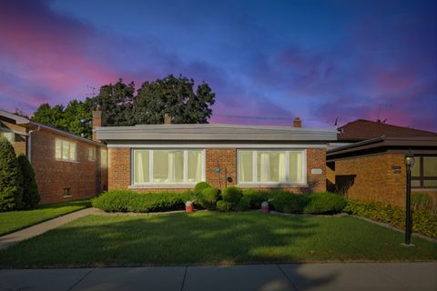 Tiny photo for 9020 S Constance Avenue, Chicago, IL 60617 (MLS # 12492838)