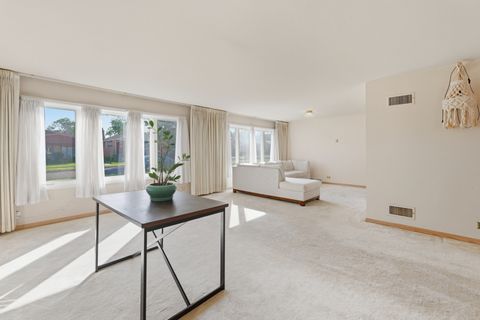 Tiny photo for 9020 S Constance Avenue, Chicago, IL 60617 (MLS # 12492838)