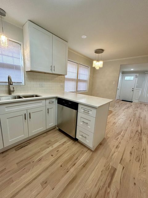 Tiny photo for 6755 S Bell Avenue, Chicago, IL 60636 (MLS # 12567397)