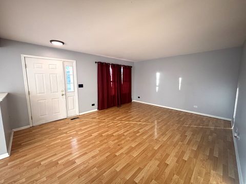 Tiny photo for 49 Waterbury Circle, Oswego, IL 60543 (MLS # 12548684)