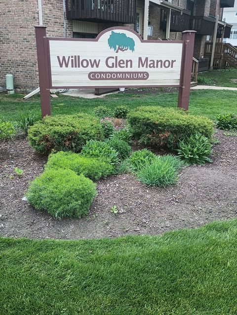 Tiny photo for 266 12th Street #3B, Wheeling, IL 60090 (MLS # 12459959)