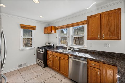 Tiny photo for 115 N PARK Street, Westmont, IL 60559 (MLS # 12580091)