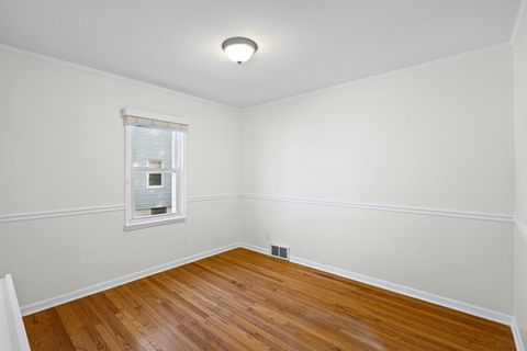 Tiny photo for 115 N PARK Street, Westmont, IL 60559 (MLS # 12580091)