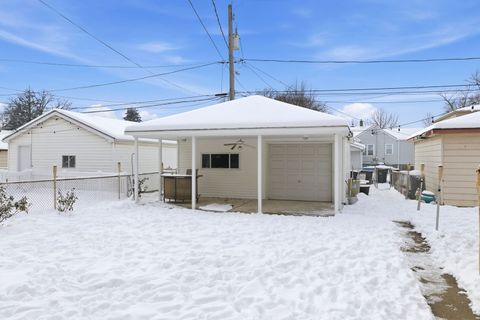 Tiny photo for 10344 S Albany Avenue, Chicago, IL 60655 (MLS # 12525806)