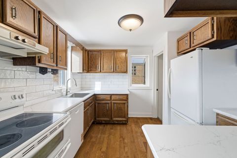 Tiny photo for 10344 S Albany Avenue, Chicago, IL 60655 (MLS # 12525806)
