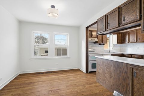 Tiny photo for 10344 S Albany Avenue, Chicago, IL 60655 (MLS # 12525806)