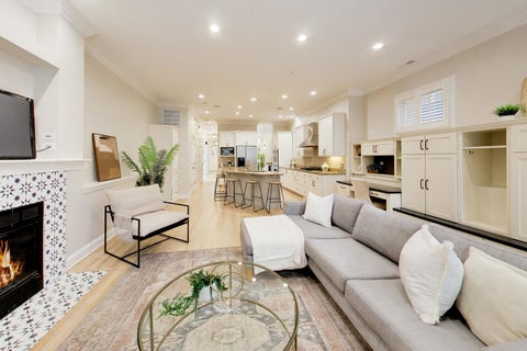 Tiny photo for 3414 N Oakley Avenue, Chicago, IL 60618 (MLS # 12734355)