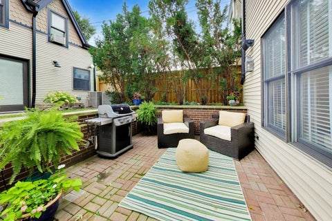Tiny photo for 3414 N Oakley Avenue, Chicago, IL 60618 (MLS # 12734355)