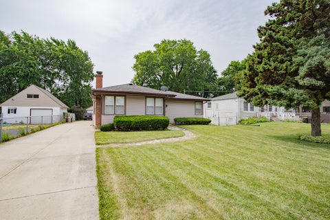 Tiny photo for 10113 McLean Avenue, Melrose Park, IL 60164 (MLS # 12711684)