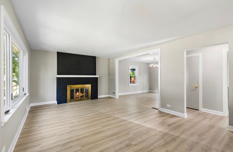 Tiny photo for 523 S Edgewood Avenue, Lombard, IL 60148 (MLS # 12792282)