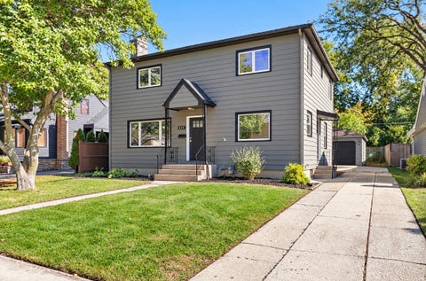Photo of 523 S Edgewood Avenue, Lombard, IL 60148 (MLS # 12792282)