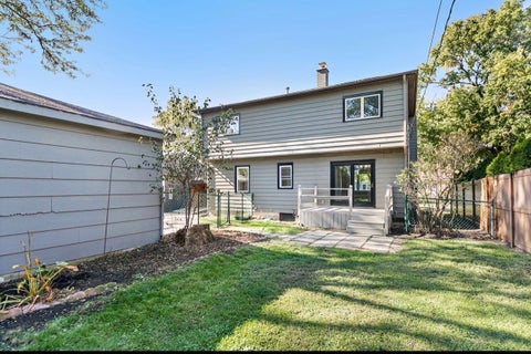 Tiny photo for 523 S Edgewood Avenue, Lombard, IL 60148 (MLS # 12792282)