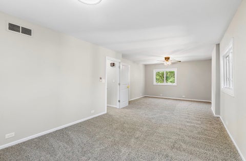 Tiny photo for 523 S Edgewood Avenue, Lombard, IL 60148 (MLS # 12792282)