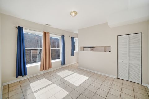 Tiny photo for 6712 S Ridgeland Avenue #3A, Chicago, IL 60649 (MLS # 12532819)