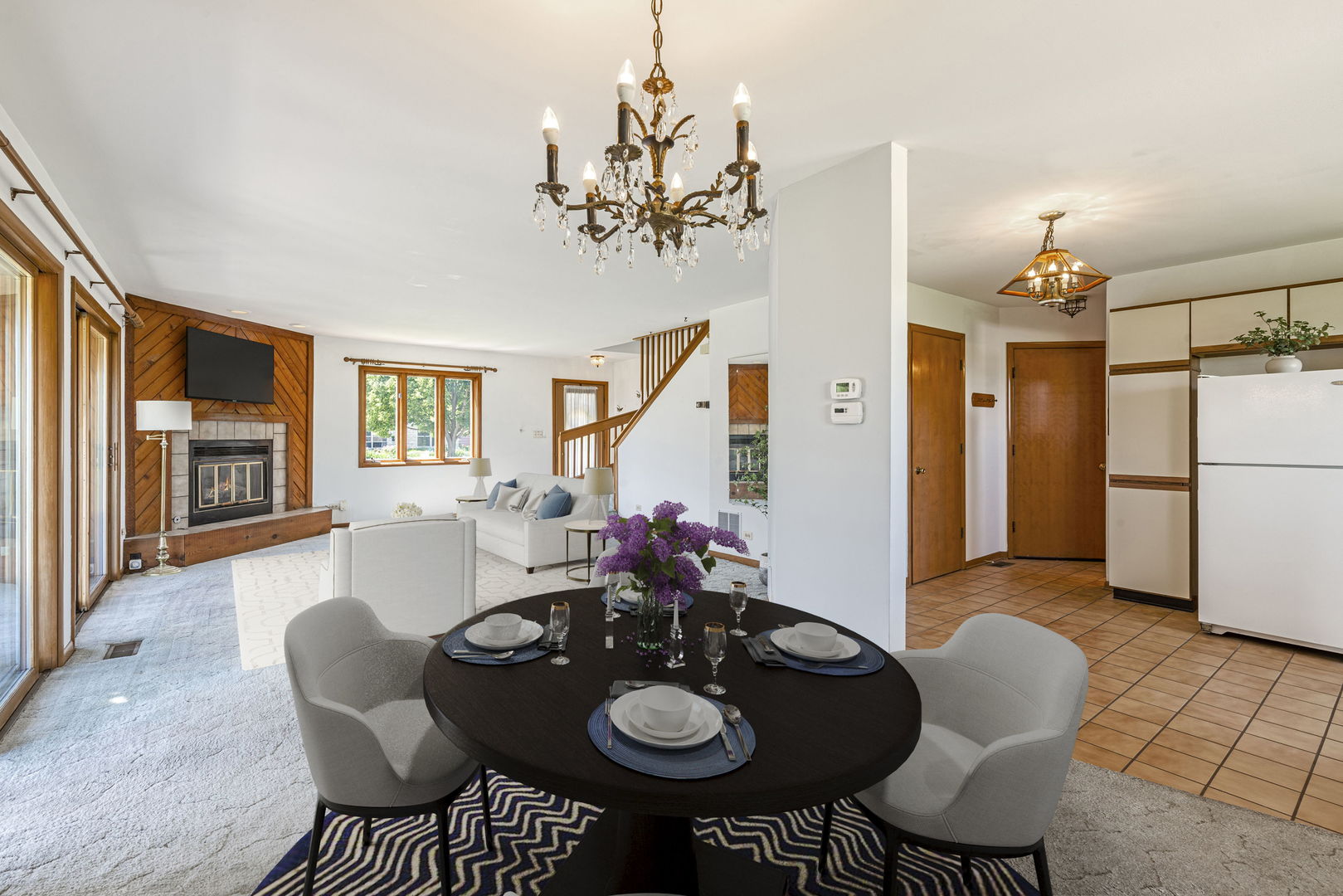 216 Sunshine Drive