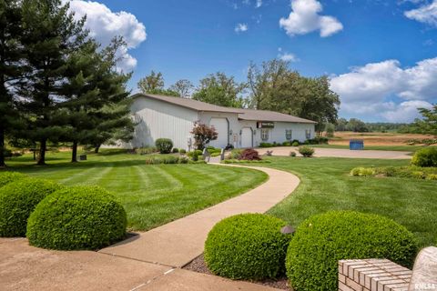 Tiny photo for 15866 Moellers Road, Marion, IL 62959 (MLS # EB459406)