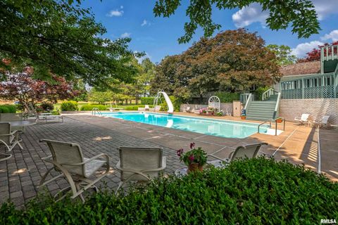 Tiny photo for 15866 Moellers Road, Marion, IL 62959 (MLS # EB459406)