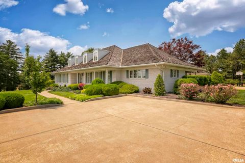 Tiny photo for 15866 Moellers Road, Marion, IL 62959 (MLS # EB459406)