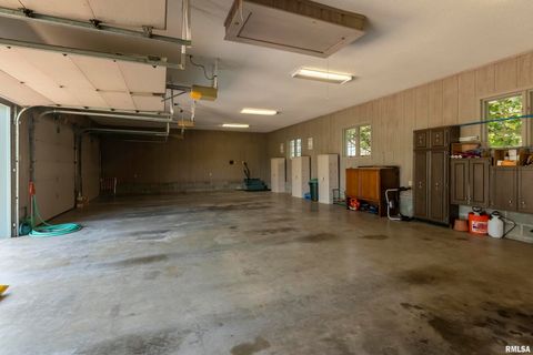 Tiny photo for 15866 Moellers Road, Marion, IL 62959 (MLS # EB459406)